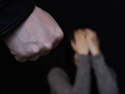Мужчина облил невесту кислотой после отмены свадьбы