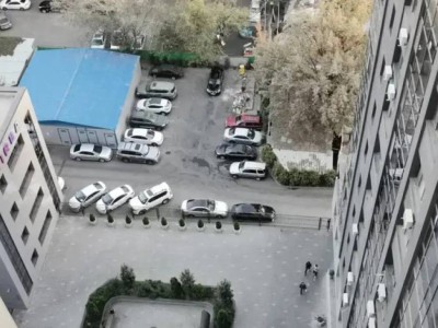 100 человек эвакуировали из 16-этажного дома на проспекте Абая в Алматы