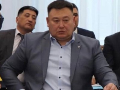 Сотрудники КНБ задержали с поличным руководителя госпредприятия