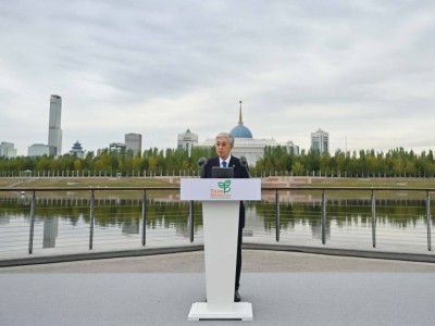 Токаев предложил ввести национальный стандарт чистоты в Казахстане
