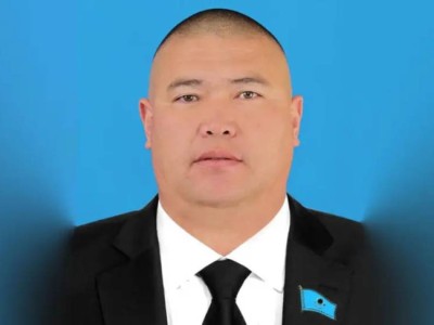 Арестованный Ергали Аманбаев сохраняет статус депутата в СИЗО