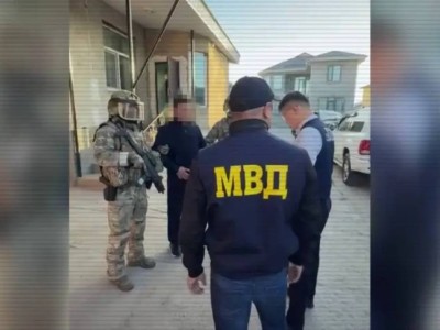 Вымогатели кошмарили водителей на границе. КНБ и МВД вмешались