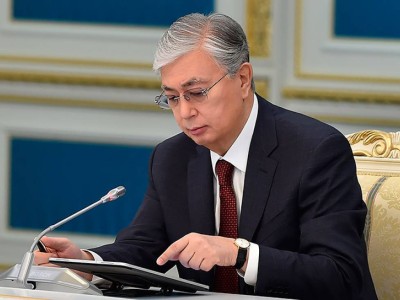 Токаев объявил 25 сентября днем общенационального траура