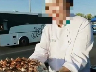 Женщина готовила торт из люка движущегося автомобиля: видео дошло до полиции