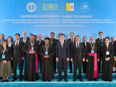 Вице-Президент Ерлан Карин встретился с делегацией Ватикана и принял участие в открытии II Совместного коллоквиума