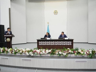 В Казахстане акиматам дали неделю на планы по повышению качества местных дорог