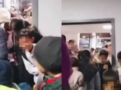 Директора школы в Астане уволили после видео с давкой школьников