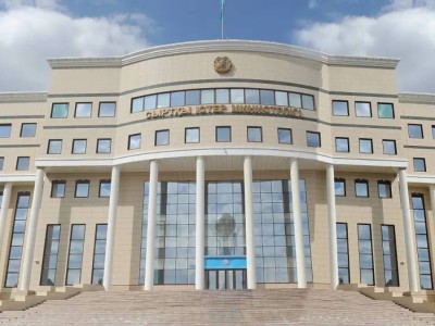 МИД опроверг информацию о вывозе 14 казахстанцев из зоны боевых действий