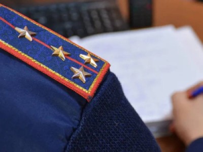 Алматинка дала яростный отпор мужчине в автобусе – казахстанцы восхитились, полиция ее наказала