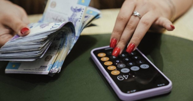 В Казахстане могут проиндексировать зарплаты на фоне роста цен на нефть