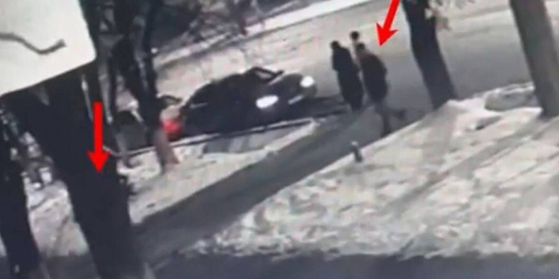 Ограбление иностранцев в Алматы: нападавшие угрожали игрушечным пистолетом.