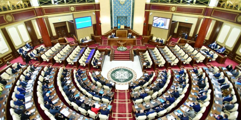 Совместное заседание палат Парламента созывают в Казахстане.