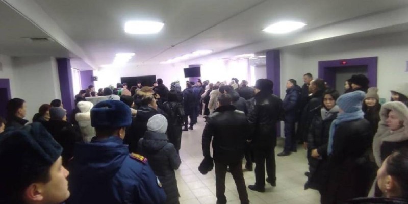 Эвакуация в центре внимания: безопасность в приемной акима Павлодара.