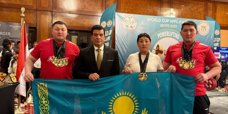 ҚАЗАҚСТАННЫҢ ЕҢБЕК СІҢІРГЕН ҰСТАЗЫ МЫСЫРДА ӨТКЕН ӘЛЕМ ЧЕМПИОНАТЫНДА ЕКІ АЛТЫН МЕДАЛЬ АЛДЫ.