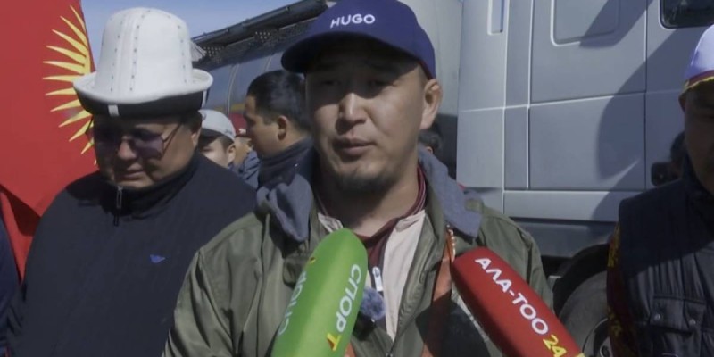 Қырғыз көкпаршылары: Қазылар балағаттап, полиция, арнайы жасақ сабады, ҰҚК қорқытты.