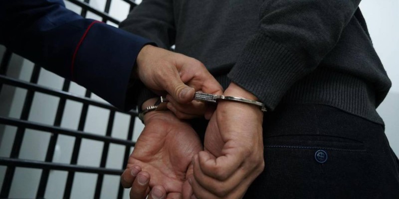 Возвращение из России в Казахстан подозреваемого в мошенничестве на полмиллиарда тенге.