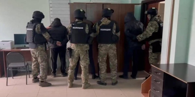В Шымкенте задержана молодежная банда: подробности спецоперации.