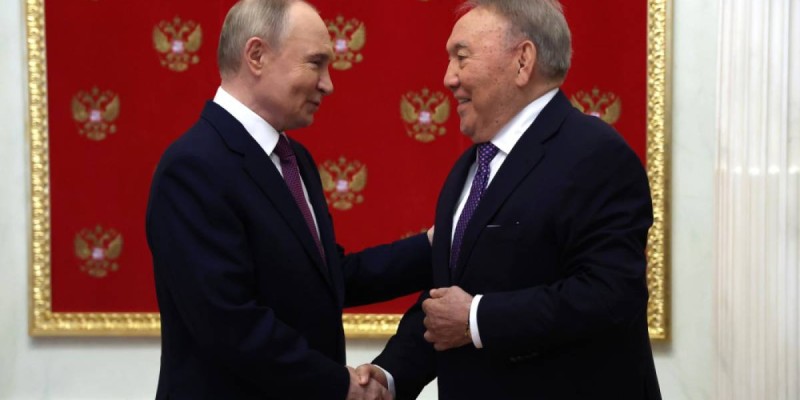 Не нужно придавать большое значение — спикер Сената о поездке Назарбаева в Москву высказался.