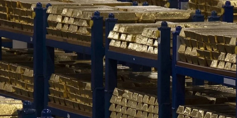 Золото на 4 миллиарда долларов случайно обнаружил фермер, но не может получить деньги.
