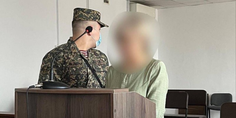 20 лет тюрьмы для мачехи за убийство ребенка в Алматы.