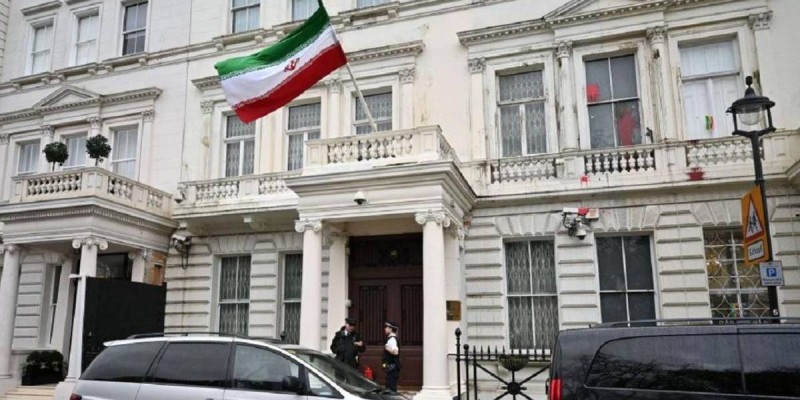 Западные страны ужесточают меры безопасности в Израиле в преддверии возможного нападения Ирана.