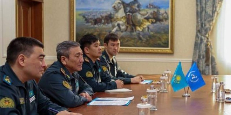 ООН и Казахстан обсудили сотрудничество в области мира и безопасности.