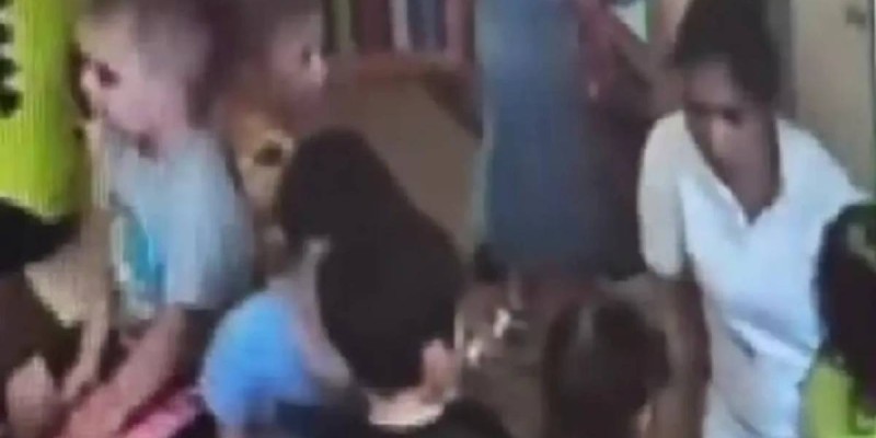 Воспитательница избивала малышей в Павлодаре: новые подробности.