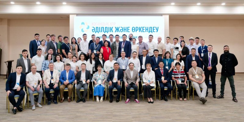 Фонд «Әділдік және Өркендеу» обсудил защиту прав трудящихся в Астане.