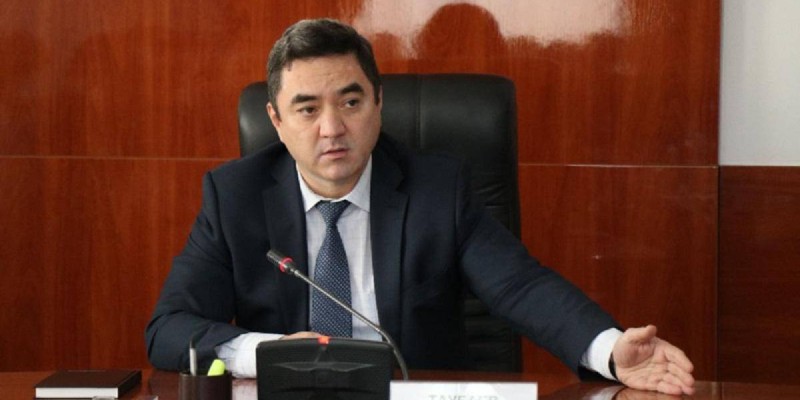 Над бывшим замакима Атырауской области возобновился суд.