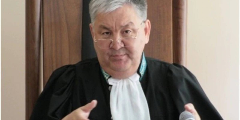 Судью Верховного суда при получении взятки задержали с поличным.