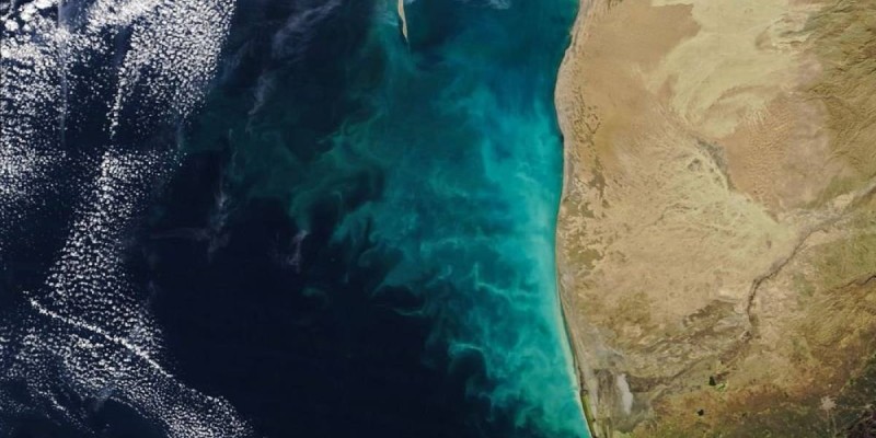 Каспийское море достигло рекордно низкого уровня воды