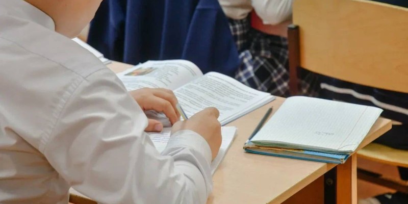 Перевести ребенка в другую школу теперь можно через eGov.kz
