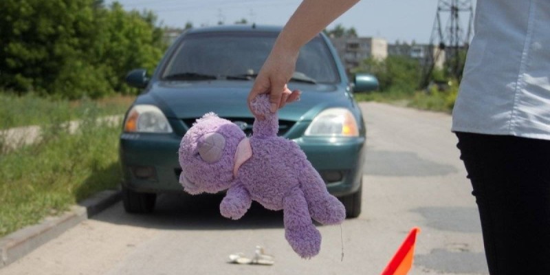 Мужчина наехал на толпу детей в области Абай: 3 погибли