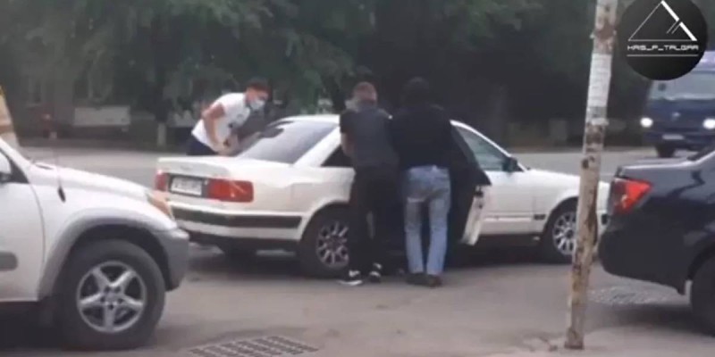 В суде показали, как "Хуторская бригада" избивала бойца MMA