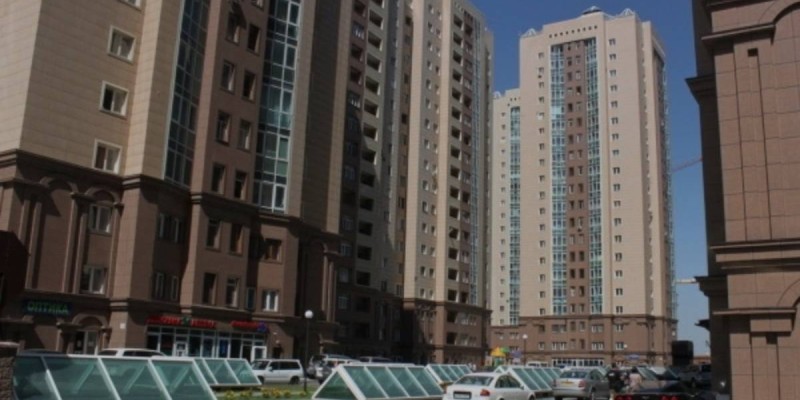 Десятки проституток нашли в алматинском “Манхэттене“