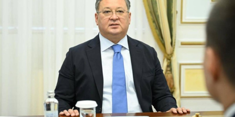 МИД опубликовал кадры со встречи Мурата Нуртлеу с бизнесменами