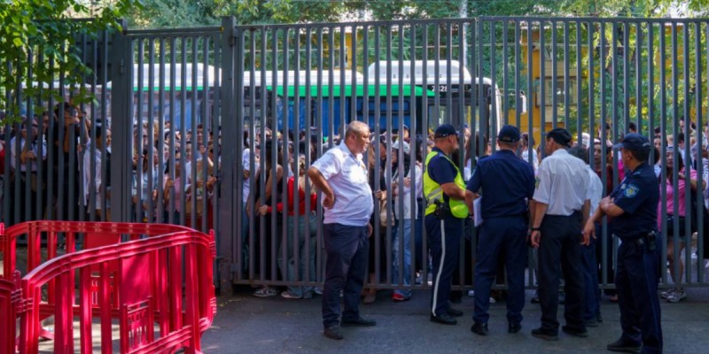 Полицию не стоит отвлекать на Джей Ло и матч “Кайрата“ и “Реала“ - депутат