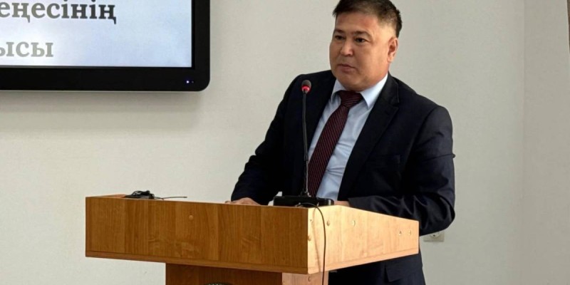 "Я пил лекарства". Чиновника поймали пьяным за рулем в СКО