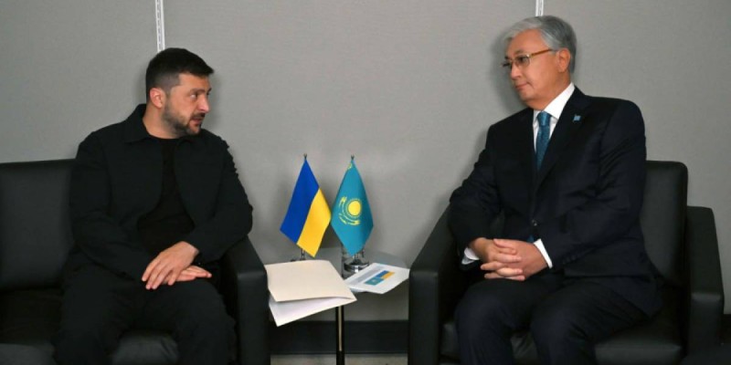 Токаев и Зеленский обсудили пути прекращения конфликта в Украине