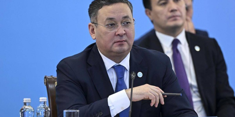 Токаев освободил Мурата Нуртлеу от должности