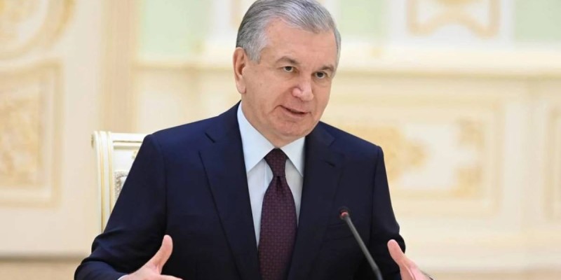 Узбекистан уволит тысячи чиновников из-за внедрения ИИ