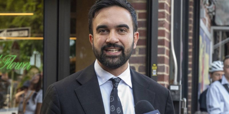 Мэром Нью-Йорка впервые стал мусульманин. Ему 34 года, он сын мигрантов