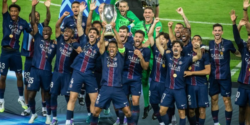 Токаев рассказал владельцу ПСЖ о выкупе клубов в Казахстане