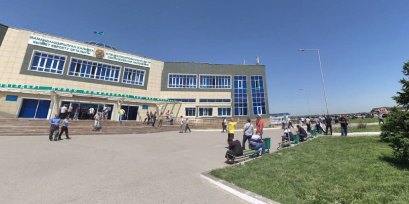 "1,2 миллиарда тенге ущерба". В СпецЦОНе Алматы фиктивно регистрировали авто