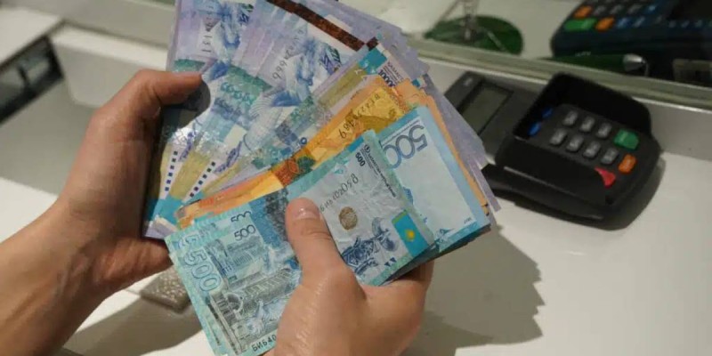 Казахстанцам станет сложнее взять кредиты с 2026 года