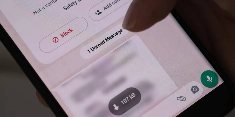 Переписка в WhatsApp станет частью договора: в закон внесут новую норму