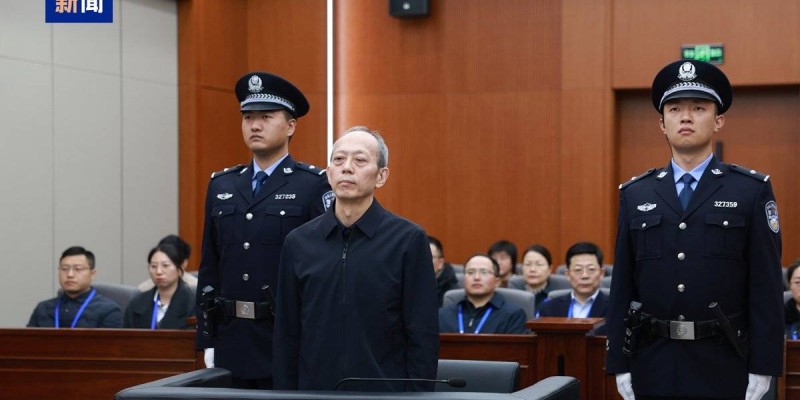 Экс-министра спорта приговорили к смерти в Китае