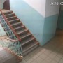 В Павлодаре мужчина облил дверь квартиры бензином (ВИДЕО)