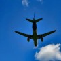 Пассажирский самолет столкнулся с беспилотником
