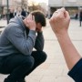 Алматинец заявил об избиении бывшей супругой и обратился в полицию